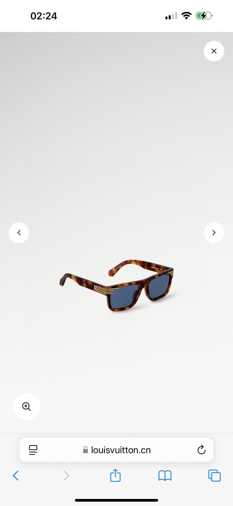 l0vis Vvtt0n
